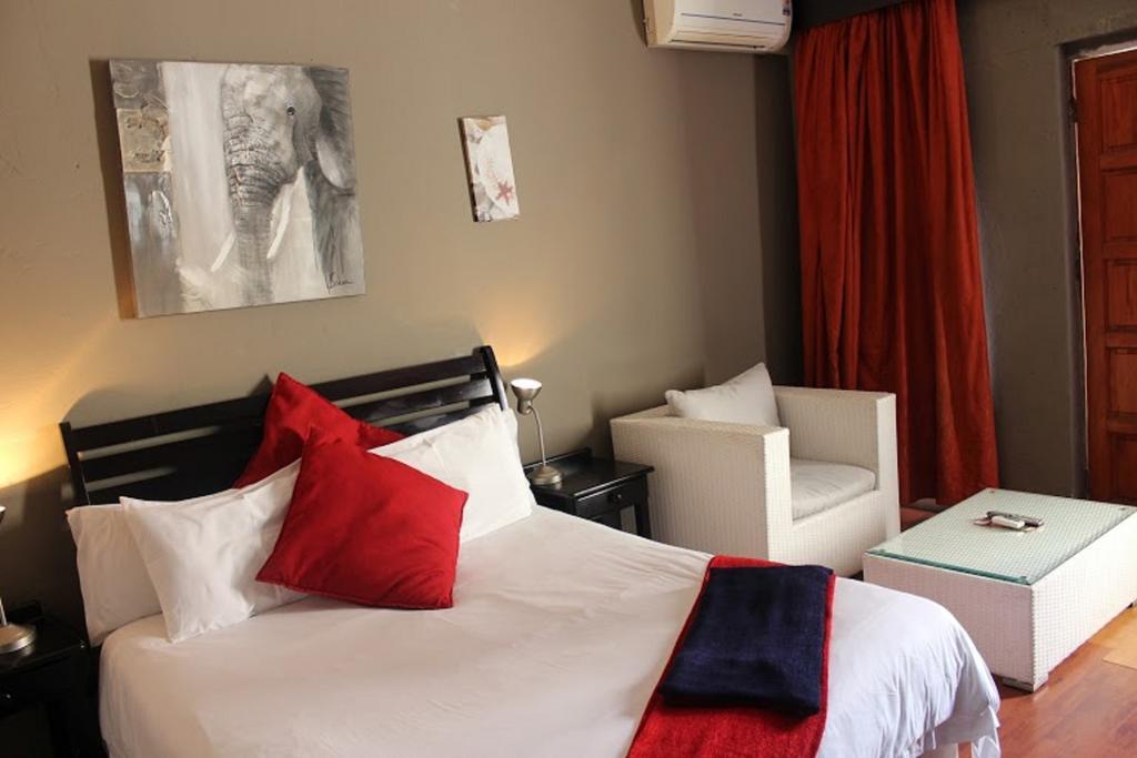 Flamboyant Guest Lodge Johannesburg Exteriör bild