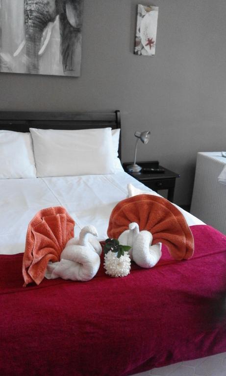 Flamboyant Guest Lodge Johannesburg Exteriör bild